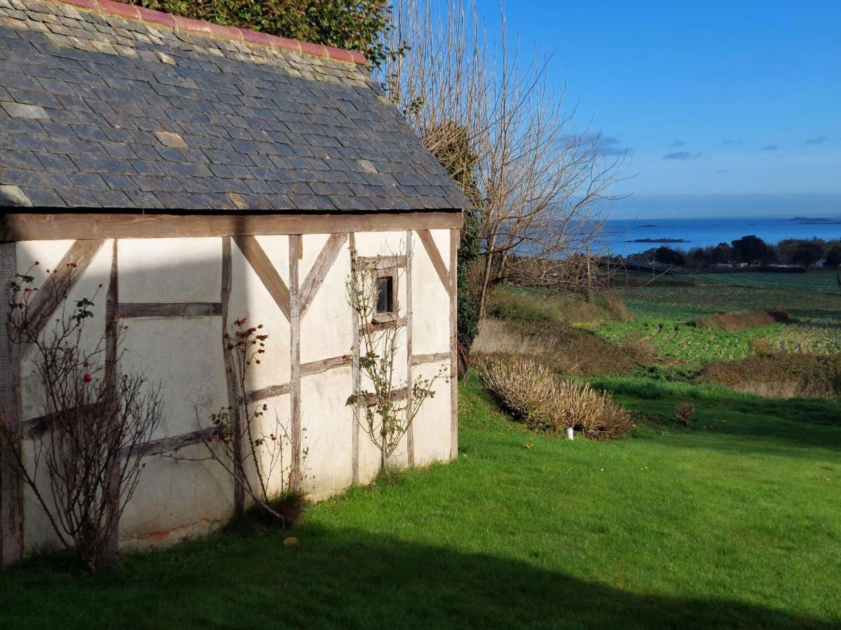 Breton Granite Stone House With Fantastic Sea Views Villa Saint-Pol-de-Leon Exterior photo